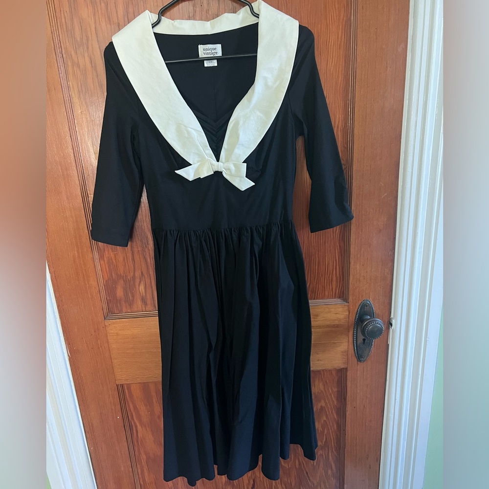 Unique Vintage black and white bow dress NWOT